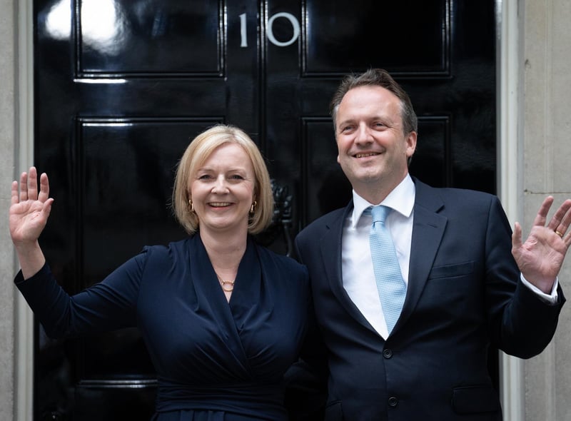 Prime Minister Liz Truss and her husband Hugh O'Leary arriving in Downing Street, London, after Ms Truss met with Queen Elizabeth II and accepted her invitation to become Prime Minister and form a new government. Issue date: Thursday October 20, 2022.