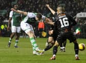 Kevin Nisbet scores an injury-time equaliser for Hibs in the 2-2 draw with Dundee United at Easter Road. (Photo by Ross Parker / SNS Group)