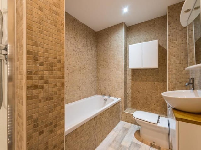 Second floor bathroom.
