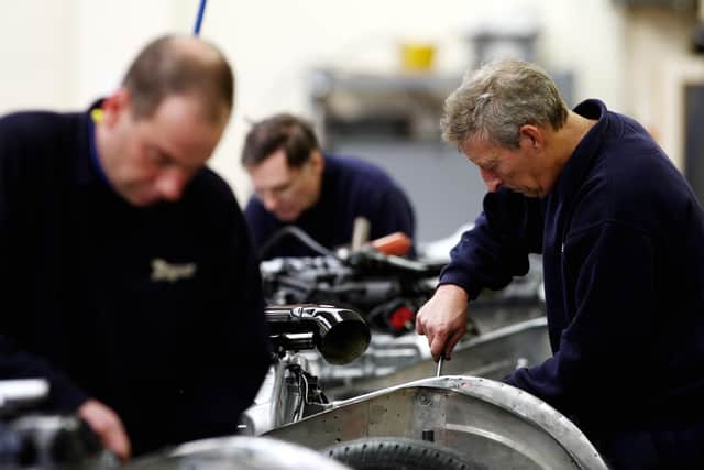 Despite easing input and energy price pressures, businesses continue to face rising wage and employee costs, according to the Fraser of Allander Institute’s latest Scottish Business Monitor.