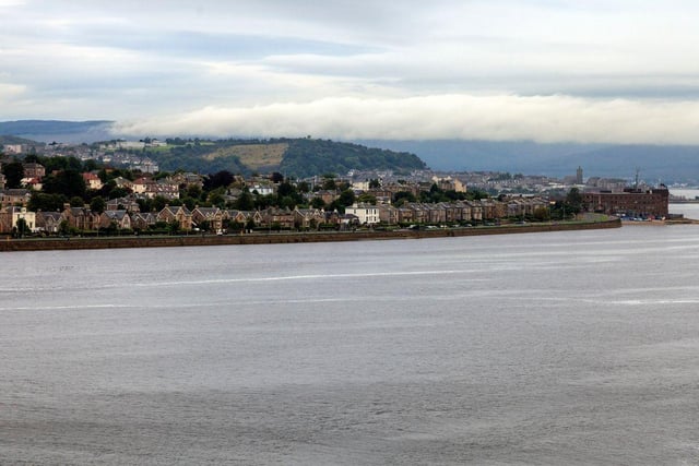 The Inverclyde town of Greenock has a population of 41,280.