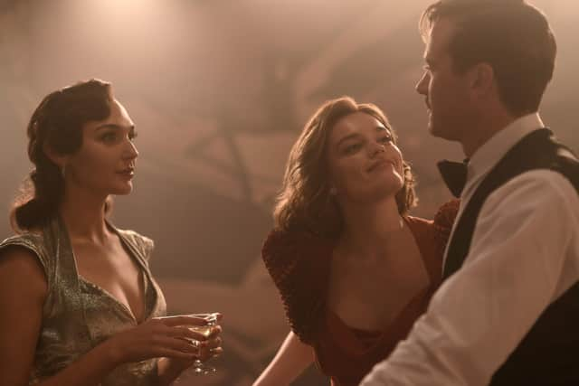 Gal Gadot as Linnet Ridgeway, Emma Mackey as Jacqueline De Bellefort and Armie Hammer as Simon Doyle in Death on the Nile PIC: Rob Youngson / © 2020 Twentieth Century Fox