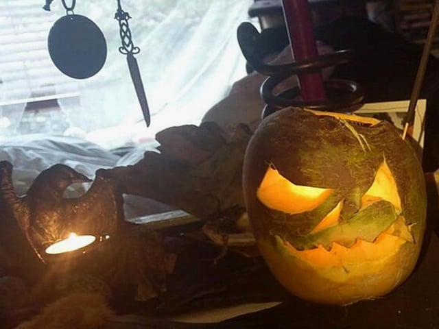 The beauty (and frustration) of turnips is that being very difficult to carve it's likely that you'll run into some mistakes while carving it, but this just adds to its design! Drooping eyes, disproportionate features and more create a creepier turnip that fits the Halloween season better than your average pumpkin.