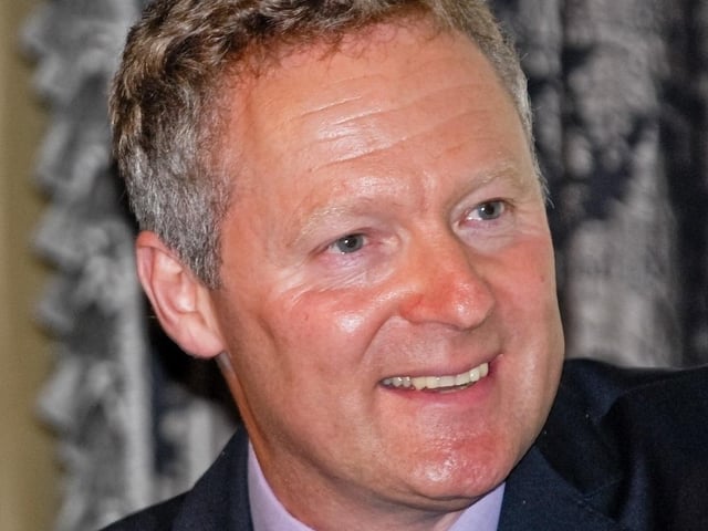 Best known for his work on satirical panel shows and sketch comedy series Bremner, Bird and Fortune, award-winning comedian and impressionist Rory Bremner's is often viewed as English due to his dialect, but was actually born in Edinburgh in 1961.