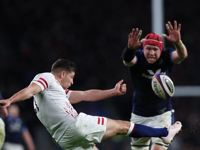 Efficient and unfussy. A solid presence in the set-piece and rarely put a foot wrong before making way for Jonny Gray - 7.