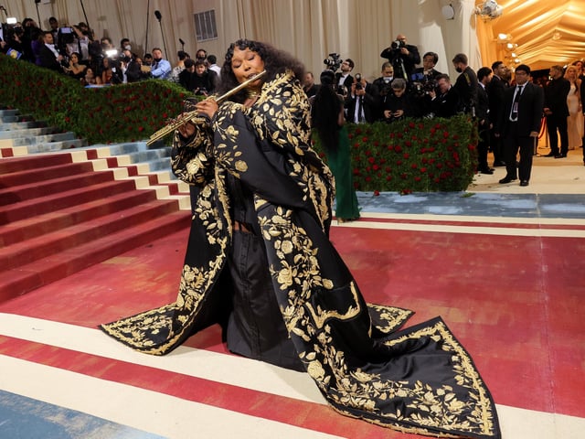 Lizzo attends The 2022 Met Gala Celebrating "In America: An Anthology of Fashion" at The Metropolitan Museum of Art on May 02, 2022 in New York City. (Photo by Mike Coppola/Getty Images)
