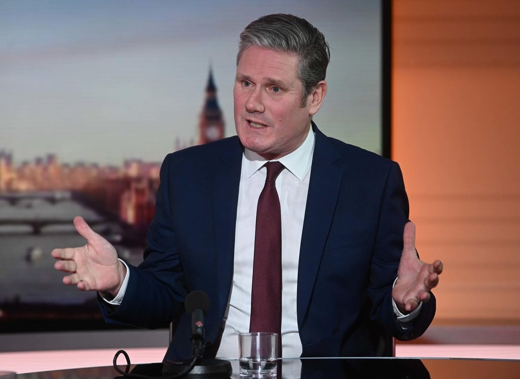 Downing Street Covid parties: Sir Keir Starmer refuses to apologise over image of him drinking beer in office amid restrictions