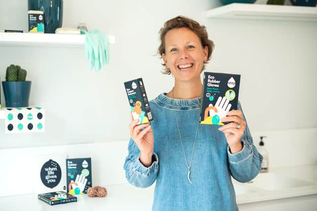 Founder and expert Laura Harnett