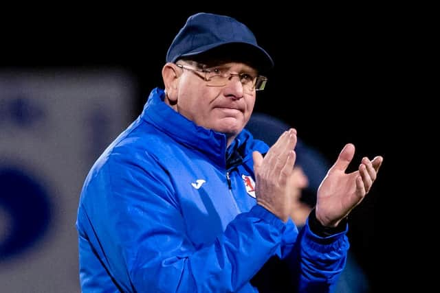 Raith Rovers manager John McGlynn applauds the home fans after the 0-0 draw with Dunfermline.  (Photo by Alan Rennie / SNS Group)