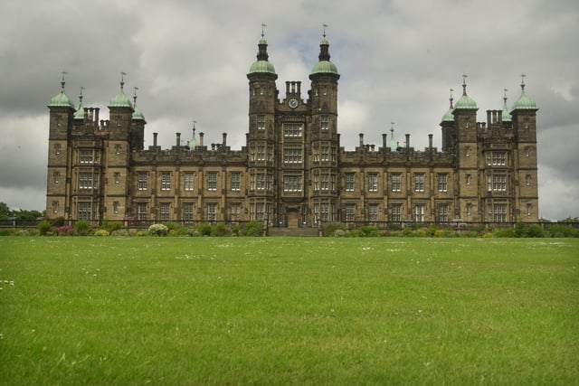 Designed by William Henry Playfair, the former Donaldson's school for the Deaf has long been regarded among Edinburgh's finest architectural treasures. A new luxury housing development occupies the grounds and the main building is being transformed for residential use.