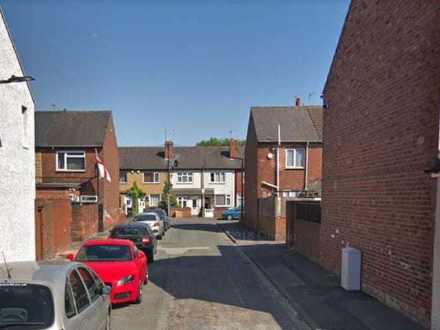 This tiny road, situated next to the River Don, has an average house price of £39,571.