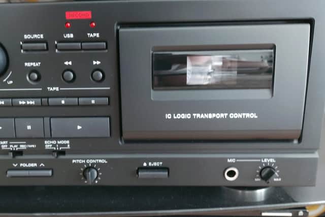 The right side of the TEAC AD-850-SE contains the cassette player/recorder and a microphone input with echo switch. Picture: Scott Reid