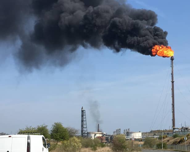 Unplanned flaring at Mossmorran petro chemical plant,  April 21 2019