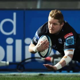 Johnny Matthews scores a second half try for Warriors against Ulster.