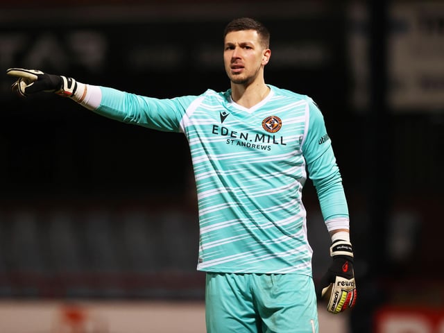 Manchester United have been linked with a shock move for Dundee United’s goalkeeper Benjamin Siegrist. The Swiss ace was reportedly watched by the club’s goalkeeping coach Tony Coton as they seek cover for David de Gea. Siegrist has been linked with both Celtic and Rangers and is out of contract at the end of the season. (Scottish Sun)