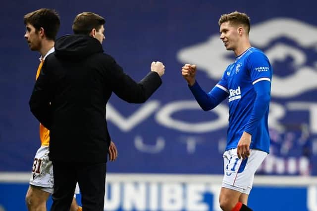 Cedric Itten is congratulated by Rangers manager Steven Gerrard for his contribution to the Ibrox club's 3-1 win over Motherwell which extended their lead at the top of the Premiership. (Photo by Rob Casey / SNS Group)
