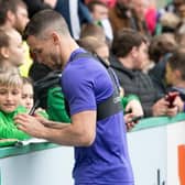 Paul McGinn meets fans during a Hibernian open training session with season ticket holders at Easter Road. (Photo by Paul Devlin / SNS Group)