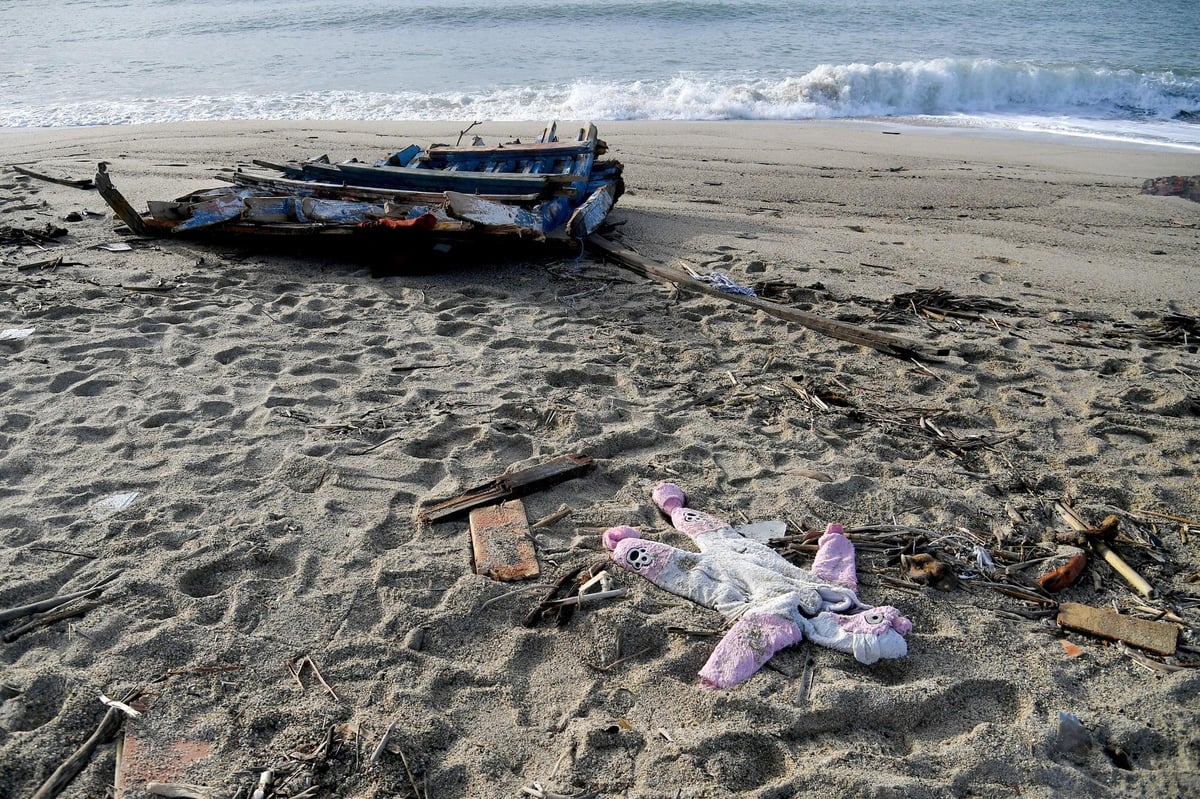 Italy boat tragedy: How many asylum seekers cross the Mediterranean by sea and why?