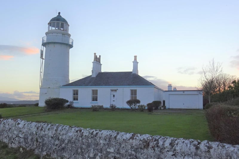 This lighthouse was built for the Cumbrae Lighthouse Trust in 1812, it can be found on the Cowal Peninsula near the town of Dunoon.