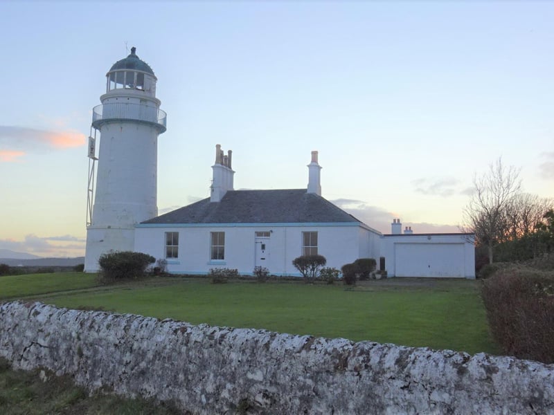 This lighthouse was built for the Cumbrae Lighthouse Trust in 1812, it can be found on the Cowal Peninsula near the town of Dunoon.