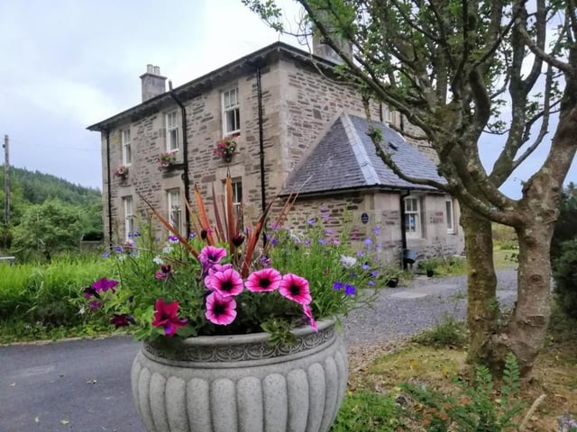 Located in Campbeltown, Carradales Luxury Guest House is a traditionally built Victorian detached house, originally built as a Church of Scotland Manse in 1880. Completely refurbished, Carradales offers licensed luxury 5 Star guesthouse accommodation. JANET C said: "I spent two evenings at Carradales. The hosts were extremely welcoming and helpful. Nothing was too much trouble. My room was spotlessly clean and the food was outstandingly good. It was an absolute pleasure to stay there in such comfortable and pleasant surroundings."