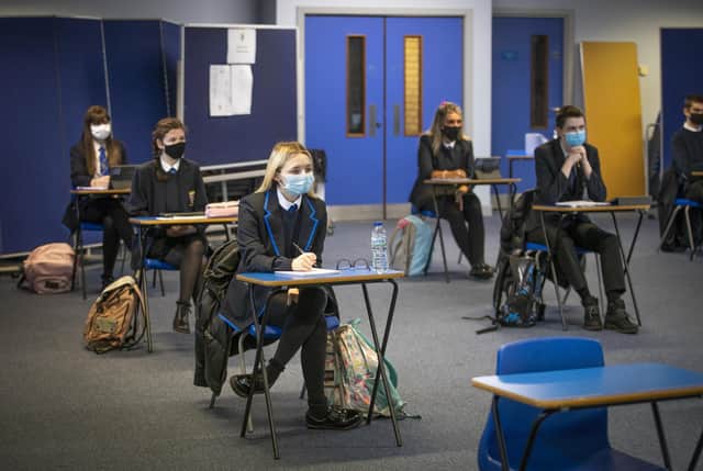 High school pupils are expected to continue wearing masks in class next term.
