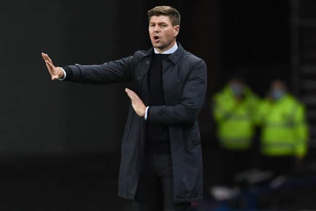 Rangers manager Steven Gerrard passes on intructions to his players during their Europa League defeat against Lyon at Ibrox on Thursday night.  (Photo by Craig Foy / SNS Group)