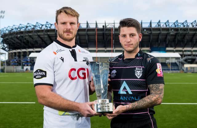 Grant Sheills of Southern Knights and Jordan Lenac of Ayrshire Bulls with the Super6 trophy. (Photo by Ross Parker / SNS Group)