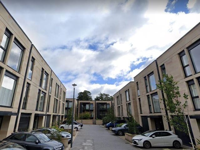 Fairholm Mews, Edinburgh, EH10. Average House Price 2017-2022 £1,127,000