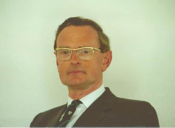 Prof Colin Davidson