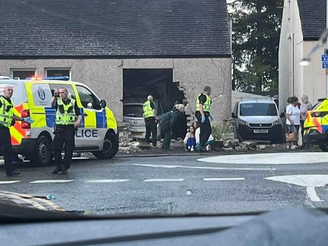 The car ploughed into the house in Glenrothes (Pic: Fife Jammer/FifeJFL)