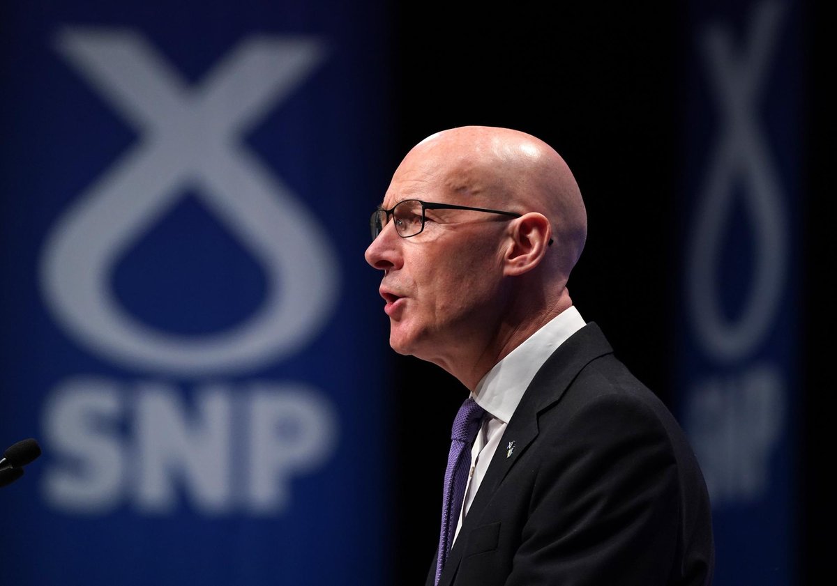 Ministers set to commit nearly £4m to help businesses navigate 'expensive, bureaucratic and complex' immigration system