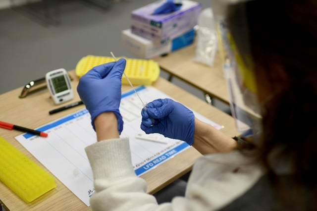Covid testing. Picture: Jeff J Mitchell/Getty Images