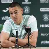 Lewis Miller wants Hibs to "paint Edinburgh green" when they face Hearts at Tynecastle on Sunday.