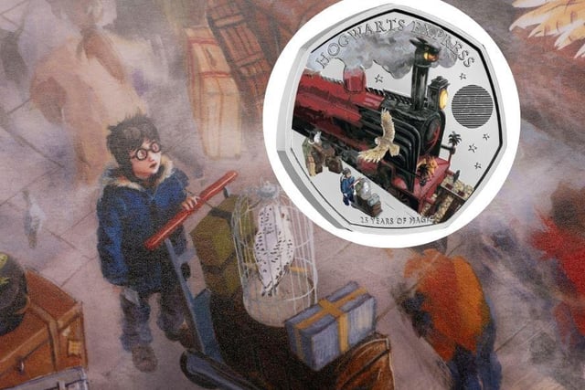 Harry Potter themed coins featuring the Hogwarts Express have been launched by the Royal Mint.