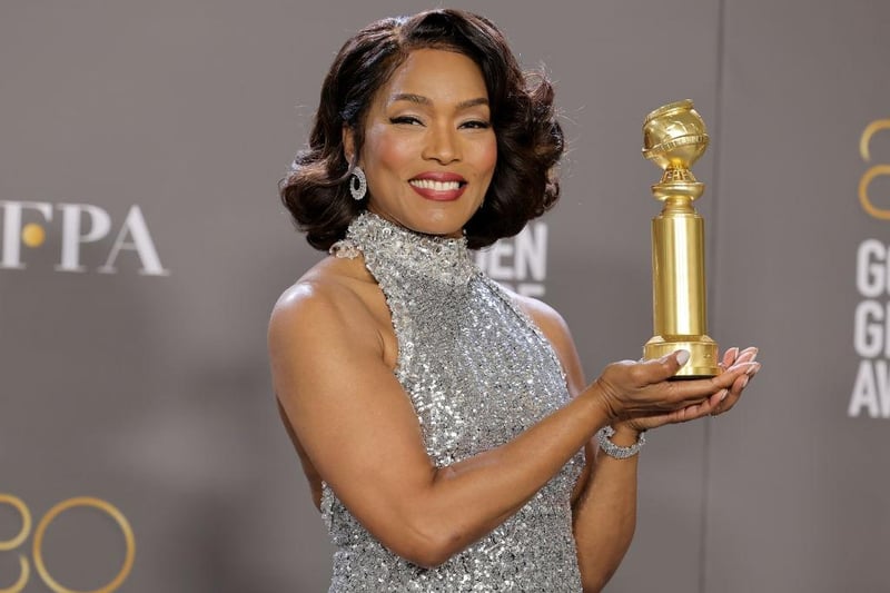 The legendary Angela Bassett was honoured for her supporting role in Black Panther: Wakanda Forever beating off Jamie Lee Curtis and Carey Mulligan for the award.