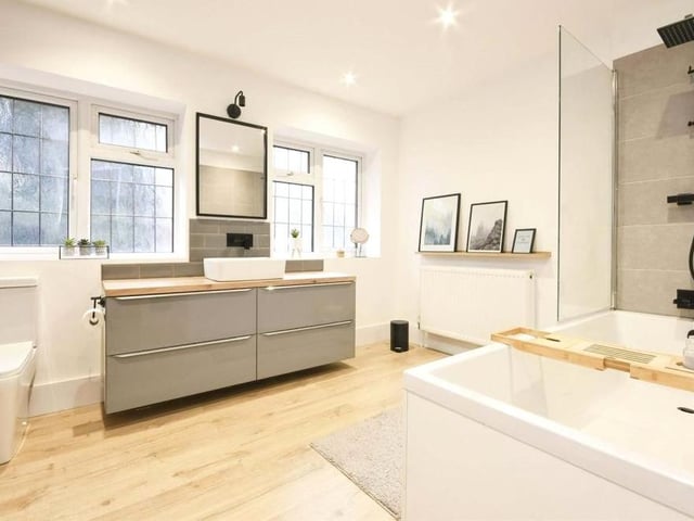 The family bathroom, which has been completely refitted by the current owners, is so impressive that we've indulged ourselves with two photos, not one. Here's the first.