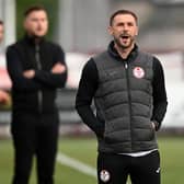 New Kelty Hearts manager Kevin Thomson urges his side on during last night's Premier Sports Cup defeat to Dundee United (Photo by Paul Devlin / SNS Group)