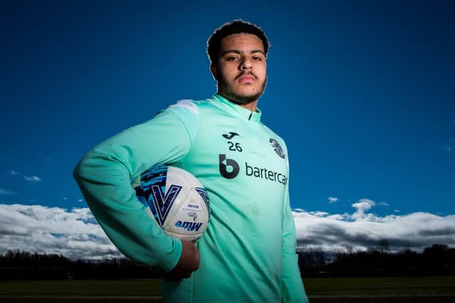 CJ Egan-Riley is hoping to make his mark at Burnley after his loan spell with Hibs. (Photo by Ross Parker / SNS Group)