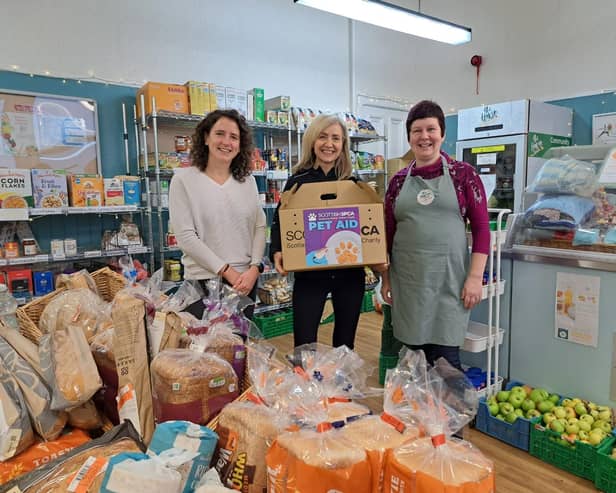 Mairi Gougeon with Kirsteen Campbell and Pet Aid coordinator, Carrie Gianelli.(Scottish SPCA)