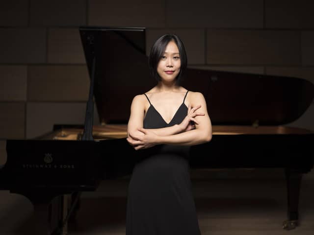 Yeol Eum Son