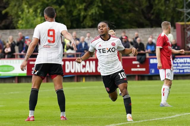 Vicente Besuijen has impressed during pre-season, in both games and training. (Photo by Simon Wootton / SNS Group)