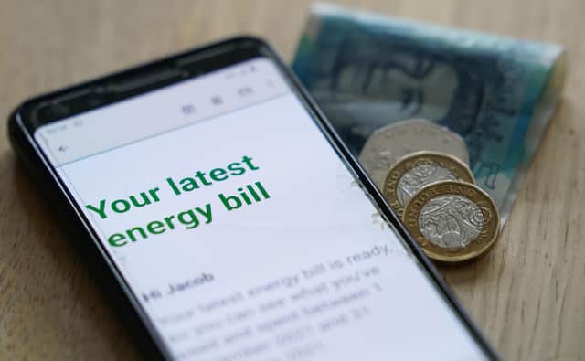 The number of calls to an energy advice hotline in Scotland has more than quadrupled as more and more bill payers struggle with rising prices.