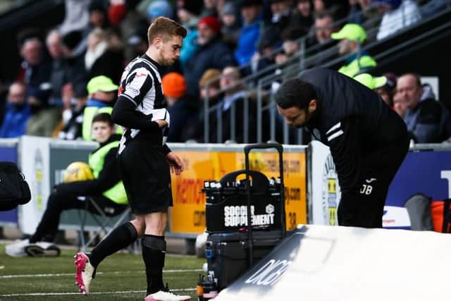 Conor Ronan of St Mirren is sent off  (Photo by Alan Harvey / SNS Group)