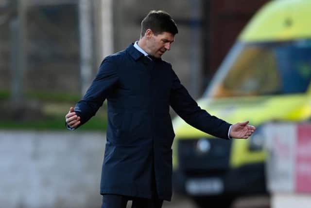 Rangers manager Steven Gerrard shows his frustration during the 1-1 draw against St Johnstone at McDiarmid Park. (Photo by Rob Casey / SNS Group)