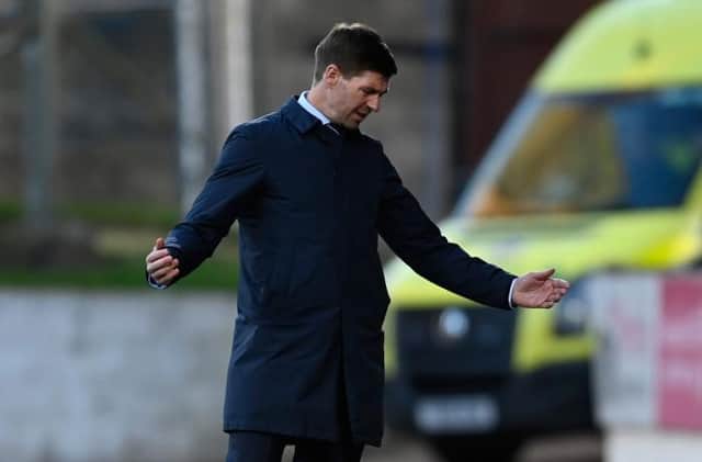 Rangers manager Steven Gerrard shows his frustration during the 1-1 draw against St Johnstone at McDiarmid Park. (Photo by Rob Casey / SNS Group)