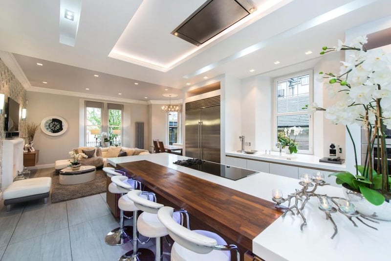 Open plan kitchen / living room / dining room.