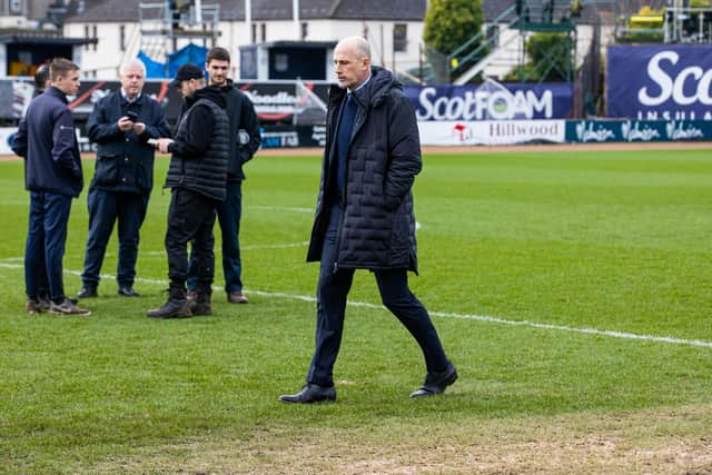 Rangers manager Phillipe Clement inspects the Dens Park pitch (Photo by Alan Harvey / SNS Group)