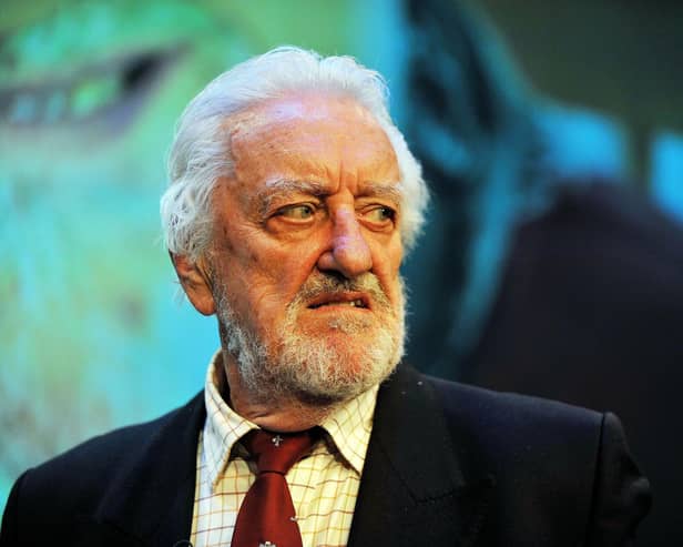 Actor and presenter Bernard Cribbins, after he received the annual J M Barrie Award for a lifetime of unforgettable work for children on stage, film, television and record. Bernard Cribbins, who narrated The Wombles and starred in the film adaptation of The Railway Children, has died aged 93, his agent said. Issue date: Thursday July 28, 2022.