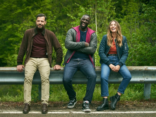 An unlikely pair of cops, Ousmane and François, team up to take on a new investigation - which turns out to be far more than they first anticipated in The Takeover.